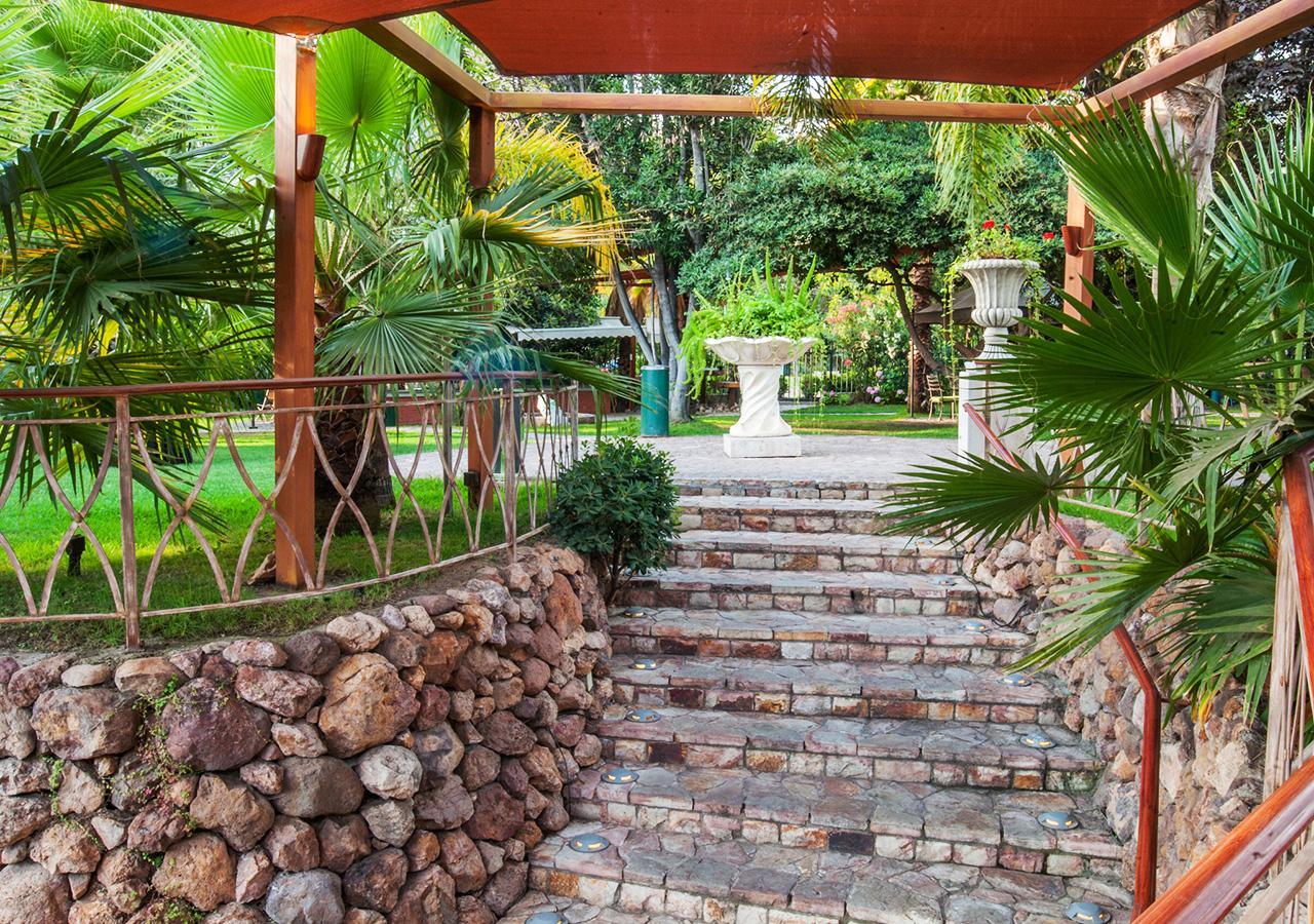 Hotel Y Centro De Eventos Manquehue Las Condes Santiago Dış mekan fotoğraf